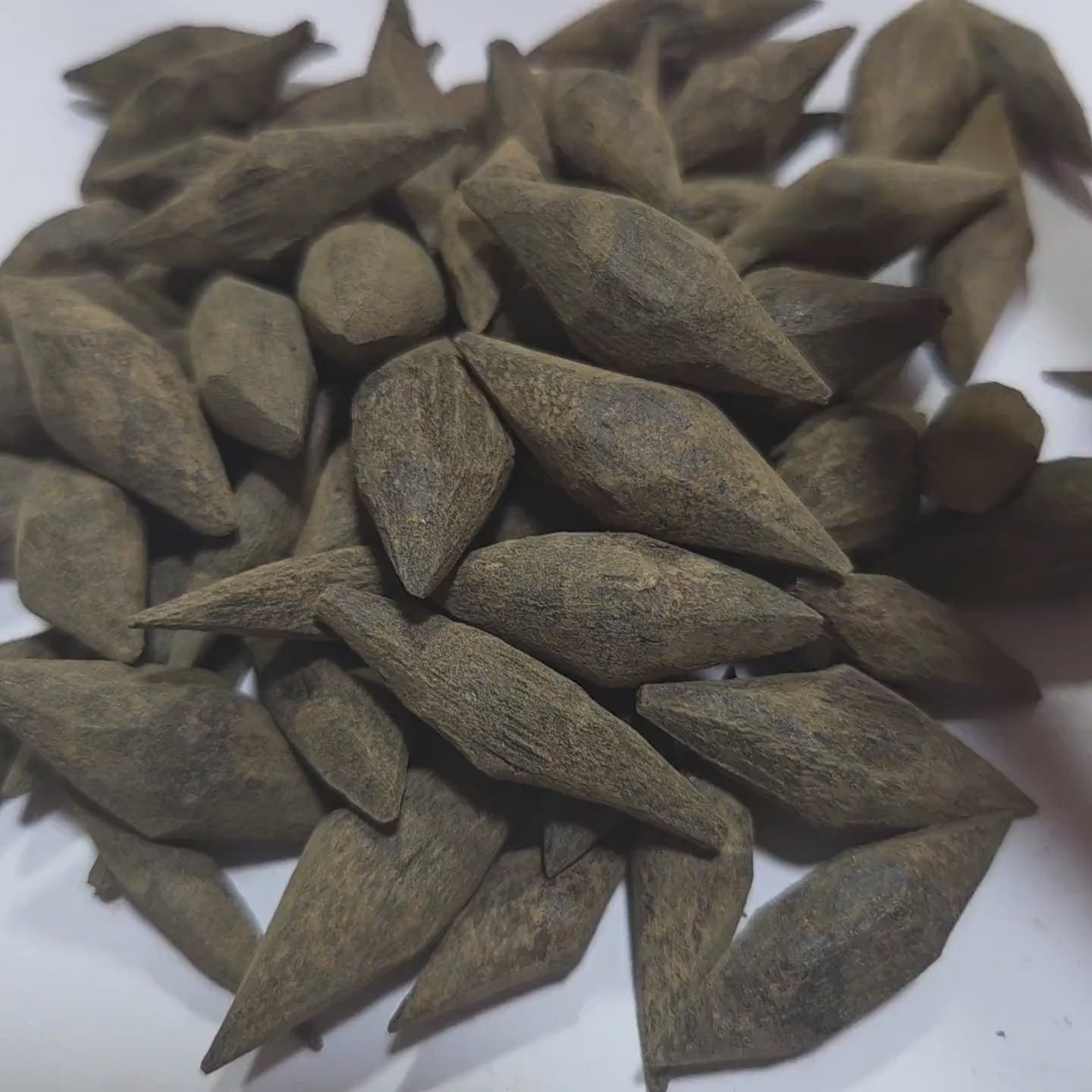 Oud indonésien Naturel amélioré