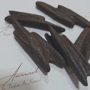 Oudh Merauke Muhassan 18 grs