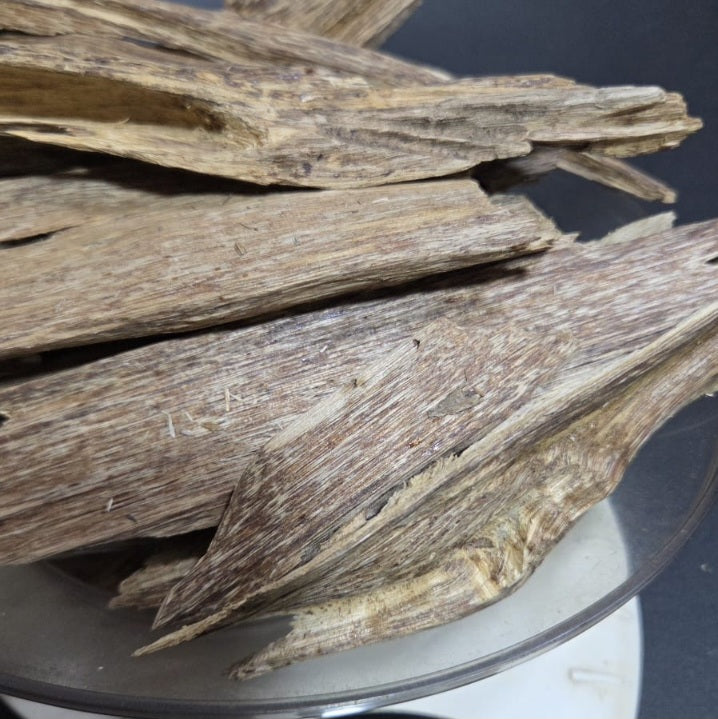 Oudh Naturel indonésien wezri