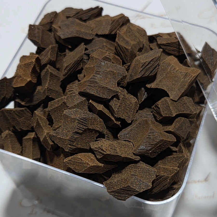 Oudh indonésien (amélioré) / Double Super Quality : (Bois d'Agar à Brûler)