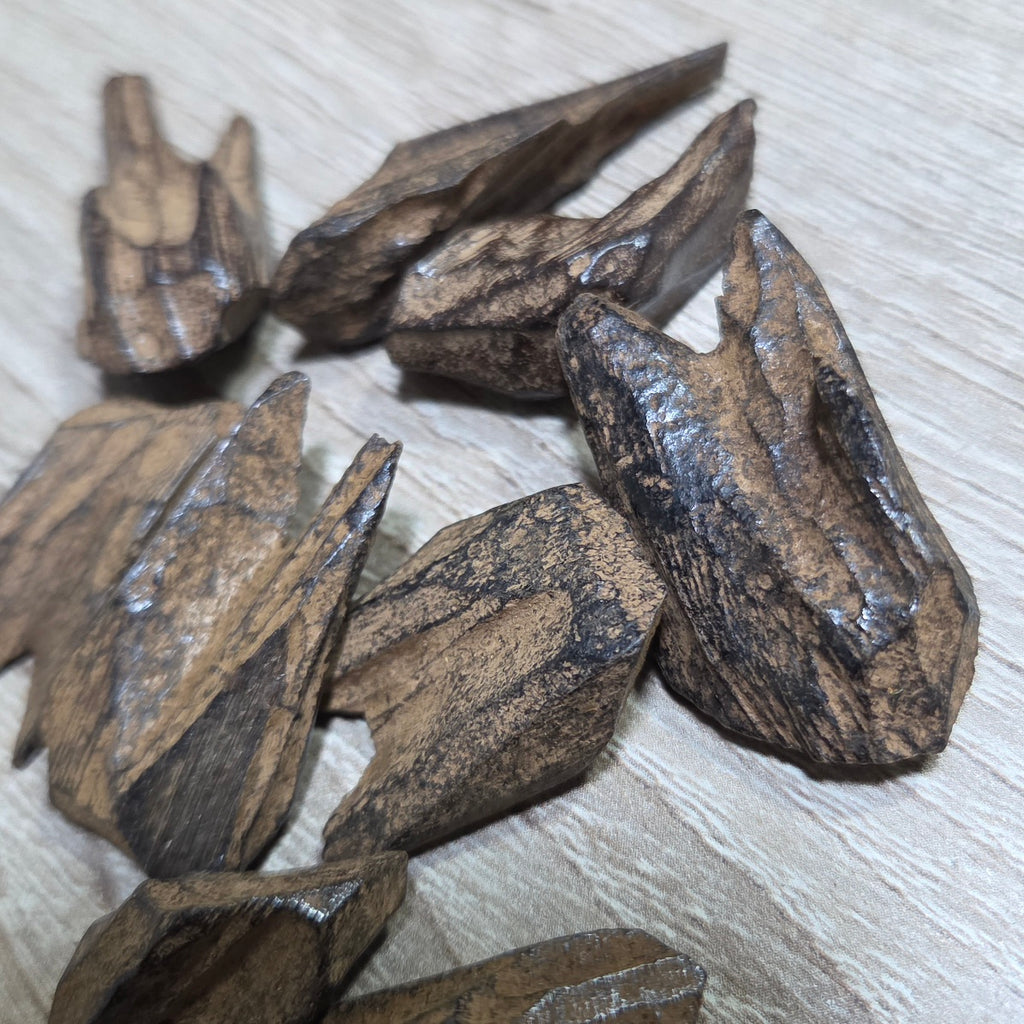 Oudh Kalimantan (amélioré) / Quality(Bois d'Agar à Brûler) 15 grammes