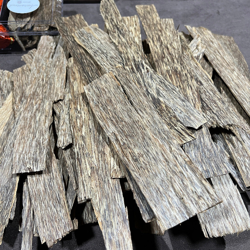 Oudh Naturel Sumatra(Bois d’Agar à Brûler) 10 grammes